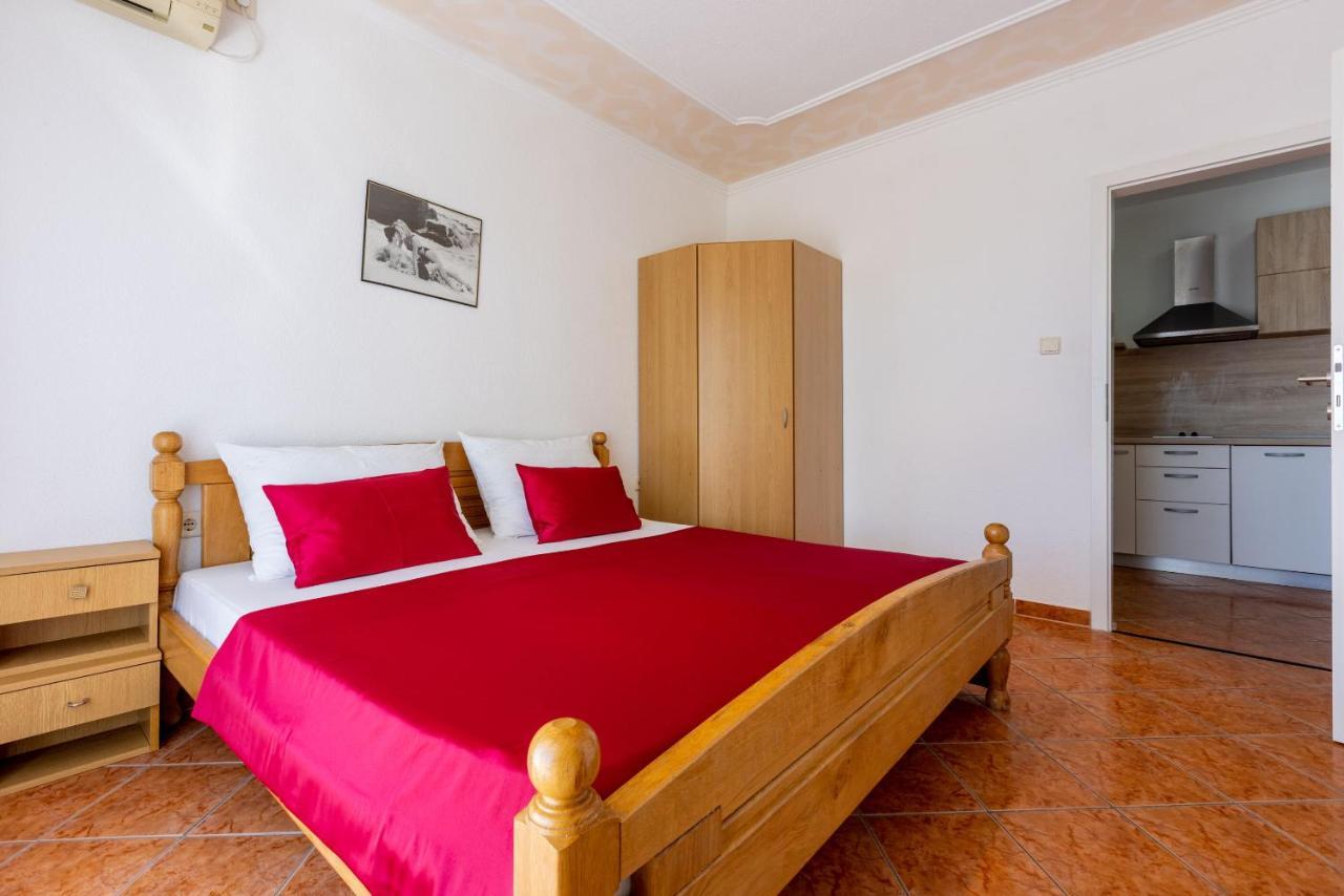 Apartments Pera Селце Екстериор снимка