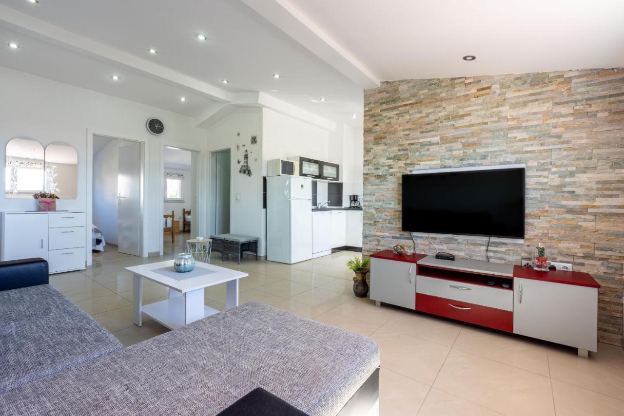Apartments Pera Селце Екстериор снимка
